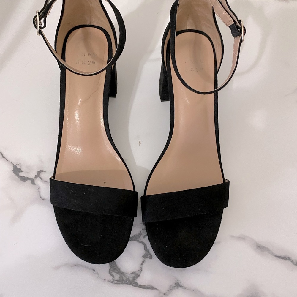 Black strappy sandals